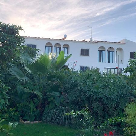 Bed and Breakfast A Beira Do Vale, Carvoeiro Карвоейру Экстерьер фото