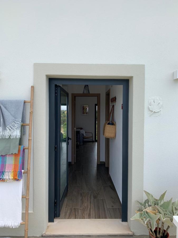 Bed and Breakfast A Beira Do Vale, Carvoeiro Карвоейру Экстерьер фото