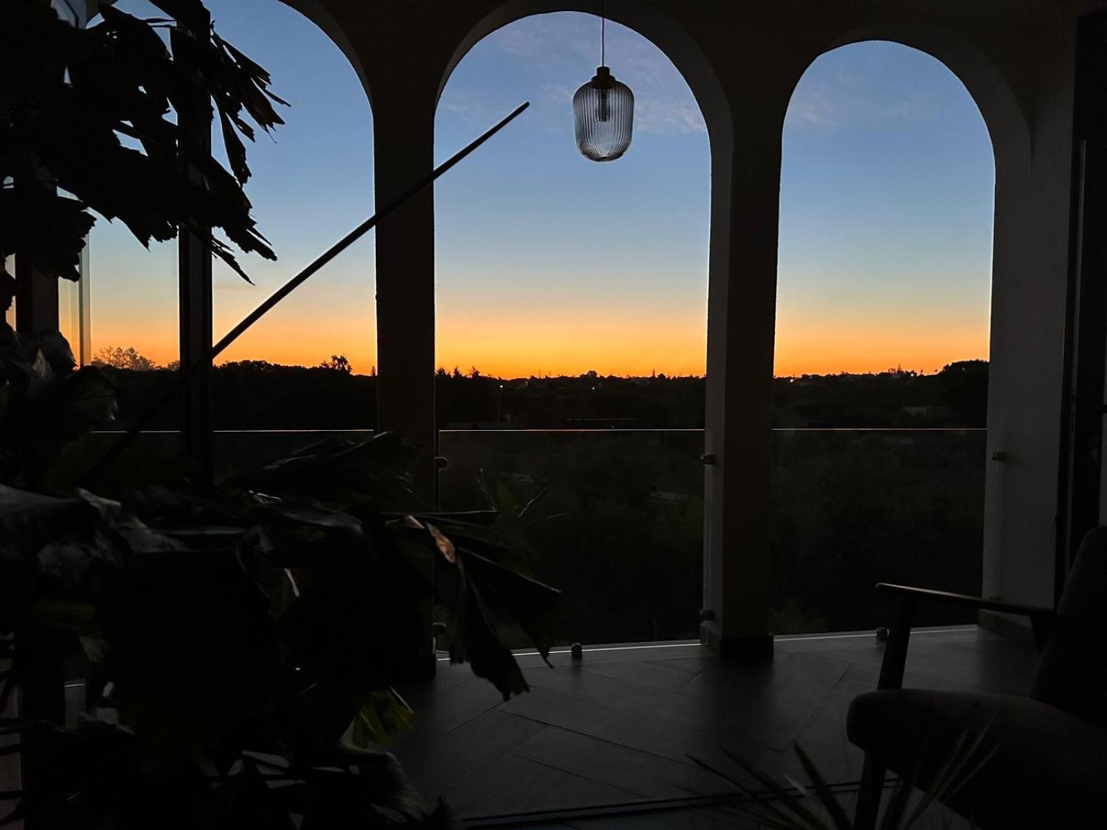 Bed and Breakfast A Beira Do Vale, Carvoeiro Карвоейру Экстерьер фото